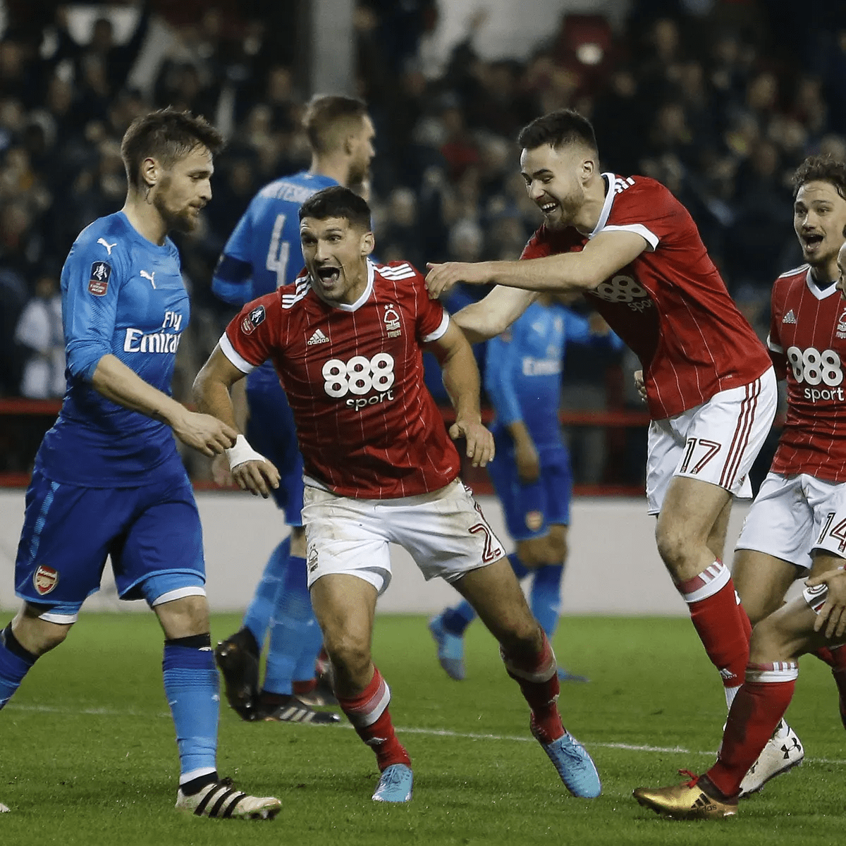 重的声誉压 重的声誉压