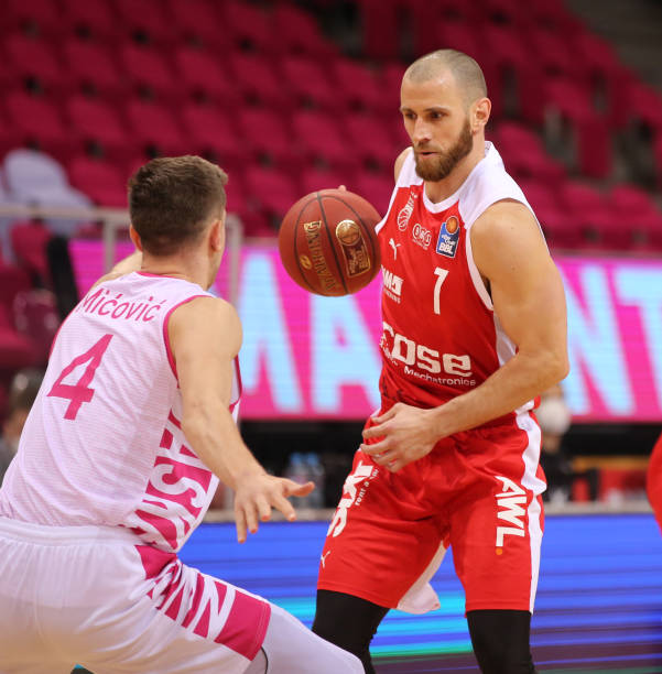 的精准传球 的精准传球